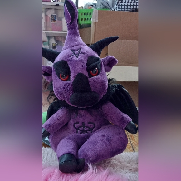 "Purple Haze" rare Killstar Kreepture! With numbered tag & dust bag! SOLD - Picture 8 of 10